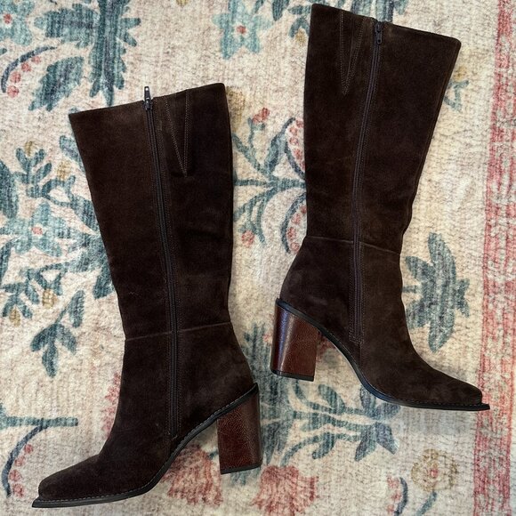 (SOLD) Matisse Highness Chocolate Brown Suede Heeled Boots (US 7) - Picture 3 of 8